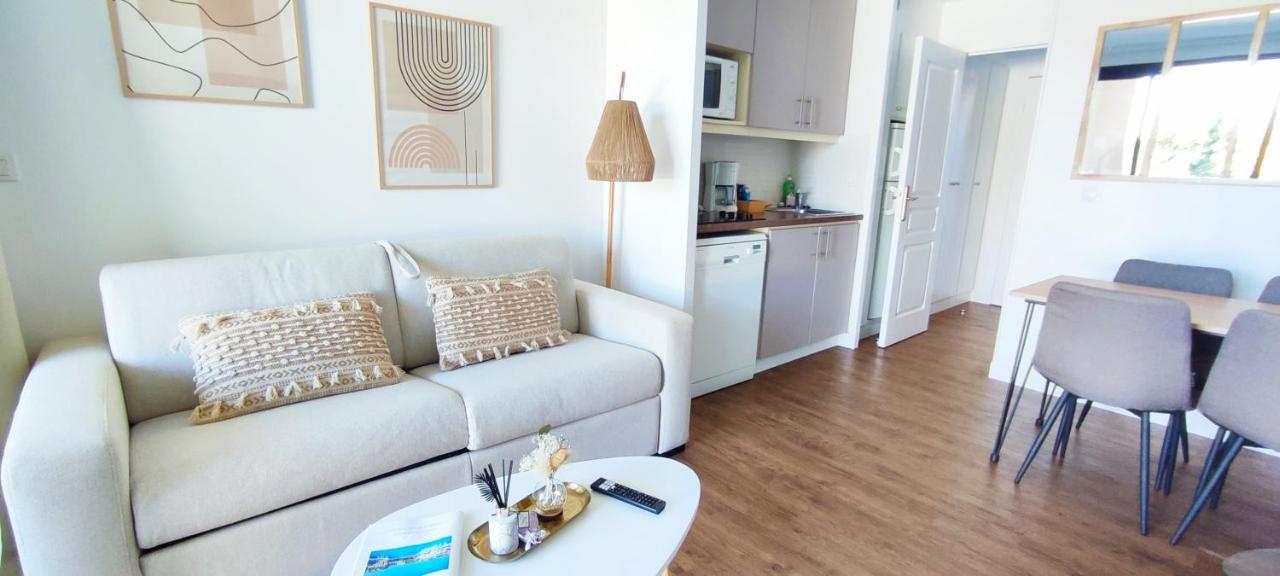 Chez Adriana Appartement Cosy Avec Jardin, Proche Plage Grimaud Exteriör bild